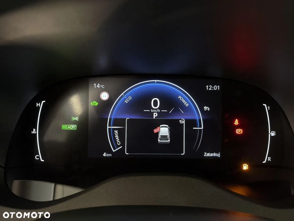 Toyota Yaris Hybrid 1.5 Style - 9