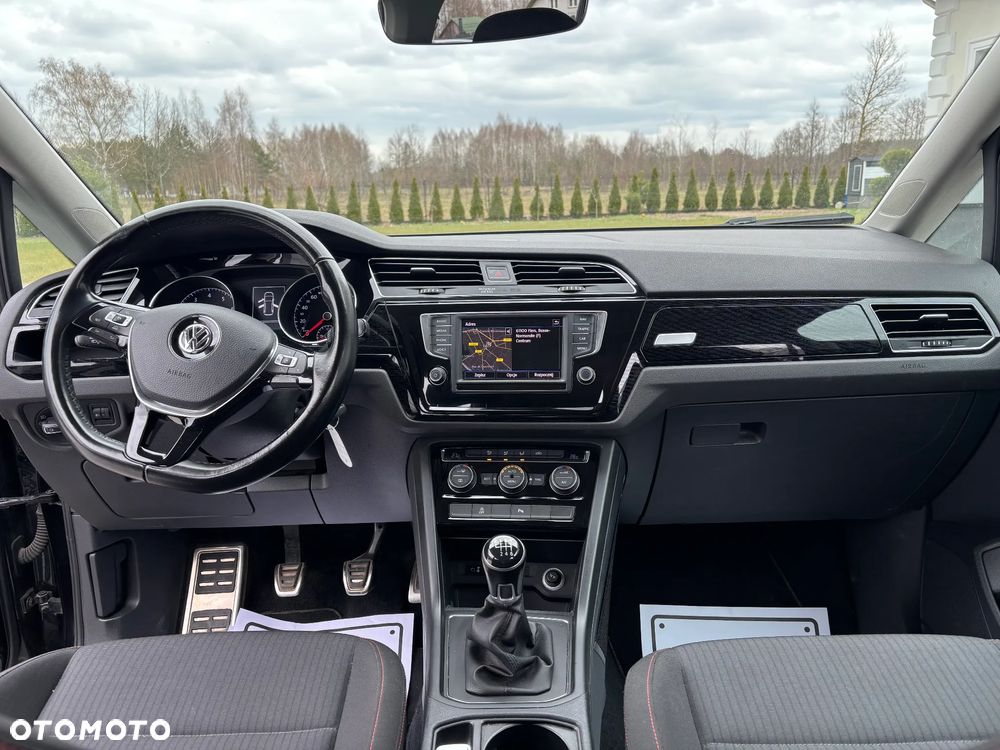 Volkswagen Touran 1.2 TSI (BlueMotion Technology) SOUND - 5