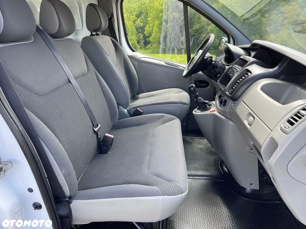 Opel Vivaro - 23