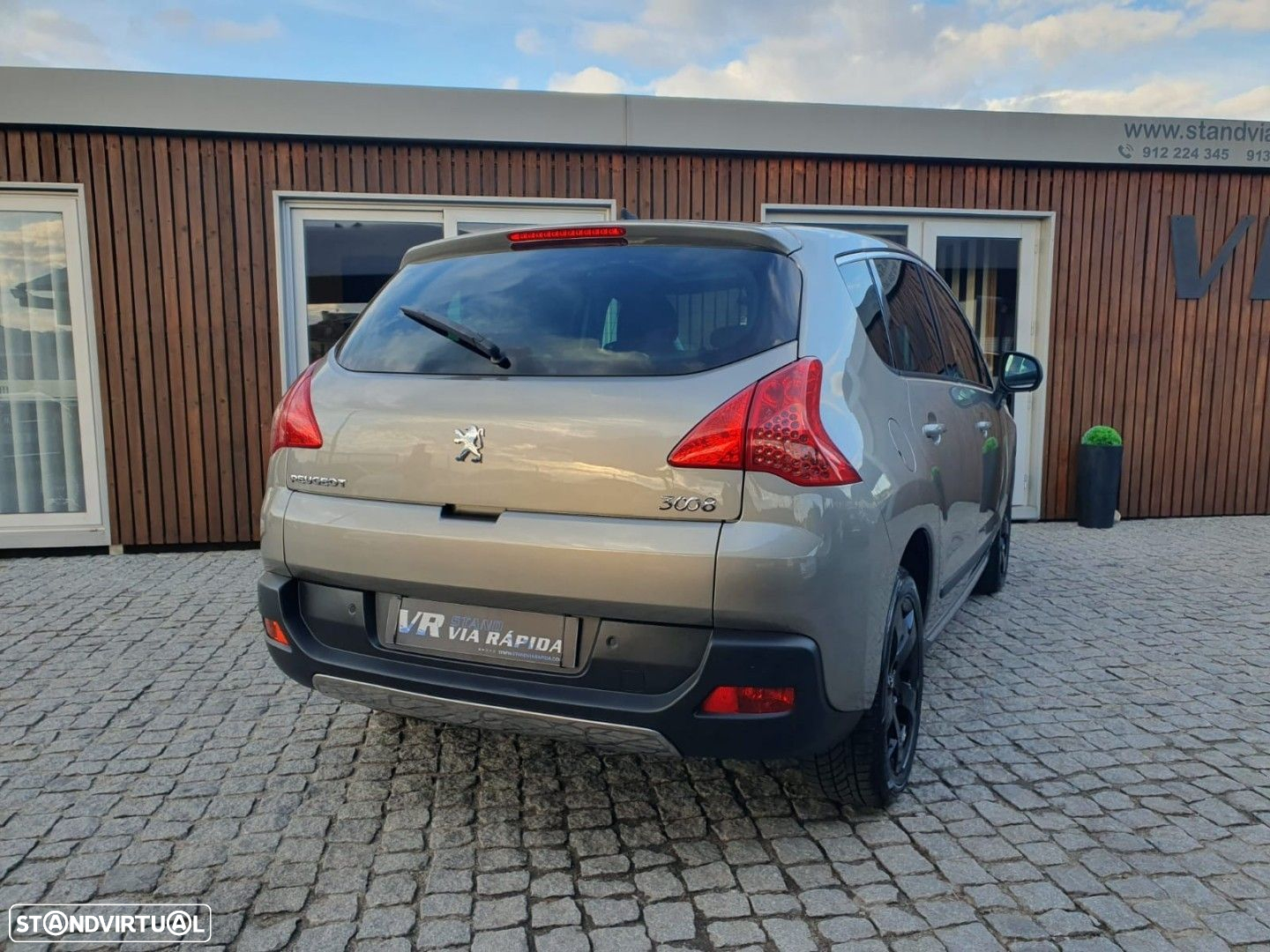 Peugeot 3008 1.6 HDi Sport JLL18 - 22