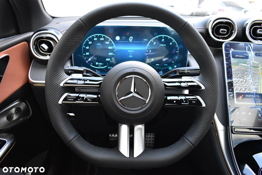 Mercedes-Benz GLC 220 d mHEV 4-Matic AMG Line - 11