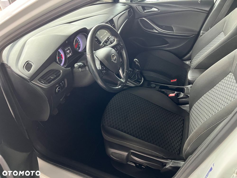 Opel Astra - 10