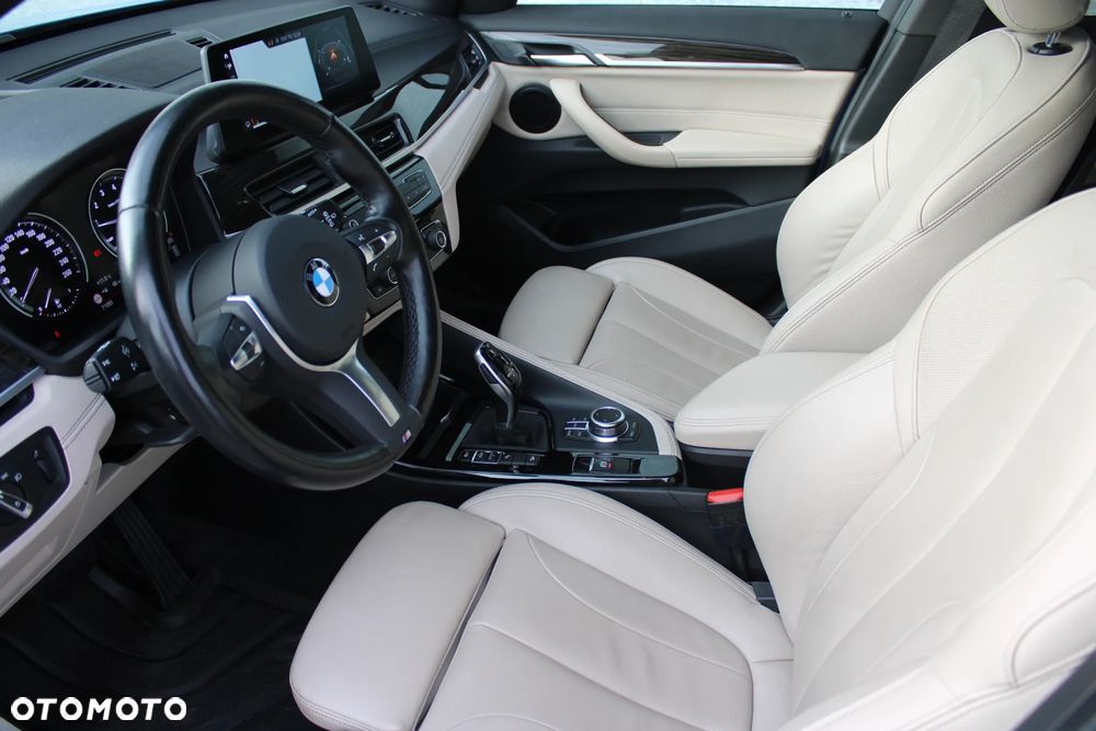 BMW X1 xDrive20i M Sport sport - 24