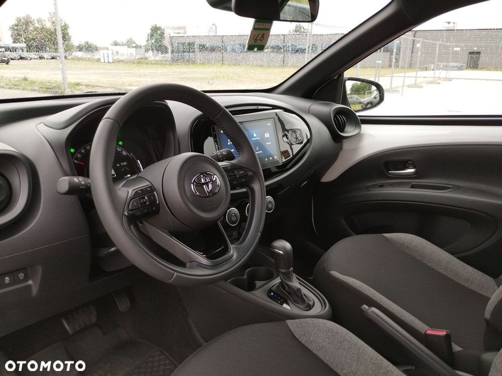 Toyota Aygo X - 15