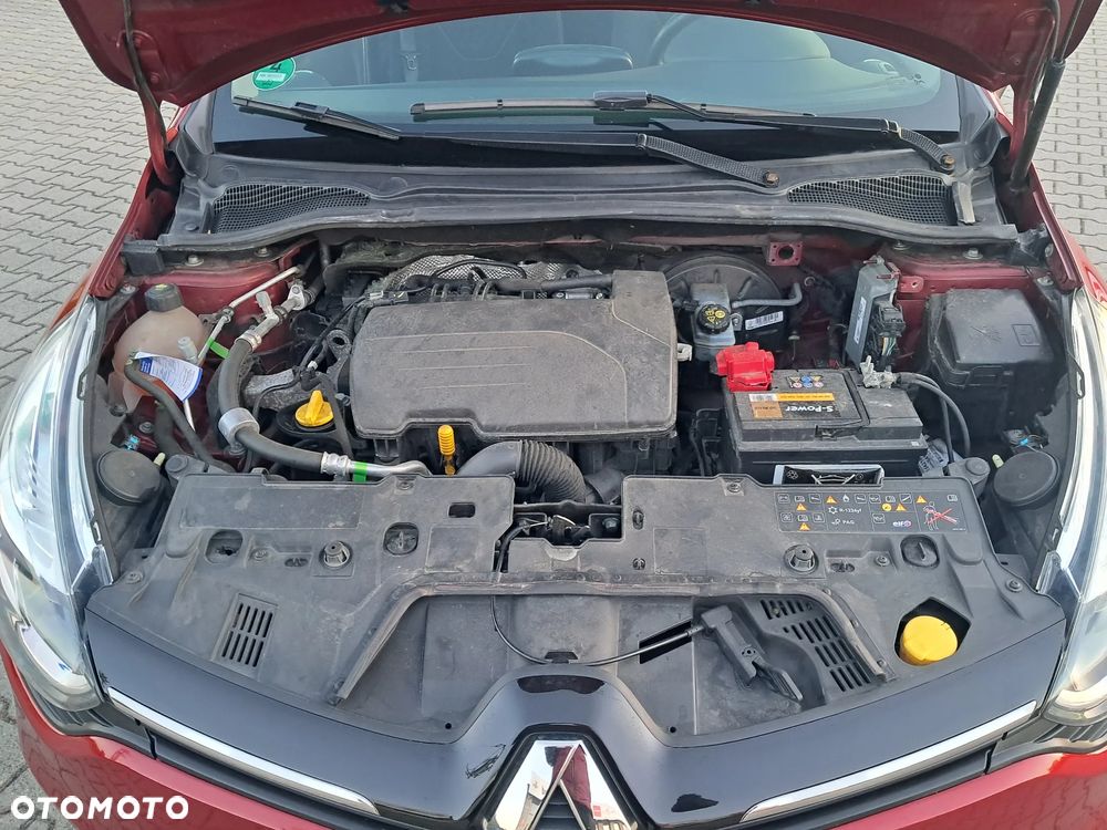 Renault Clio 1.2 16V 75 LIMITED - 4