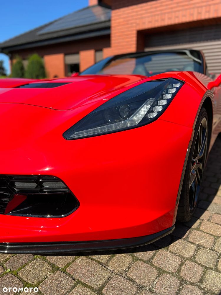 Chevrolet Corvette - 15