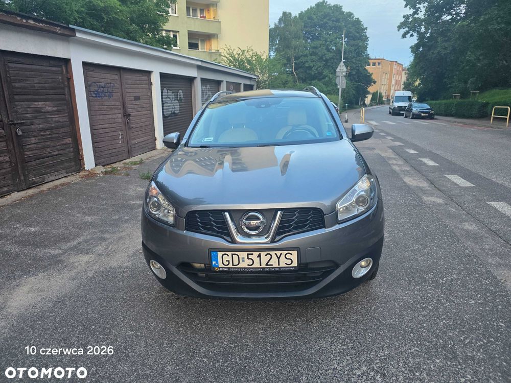 Nissan Qashqai+2