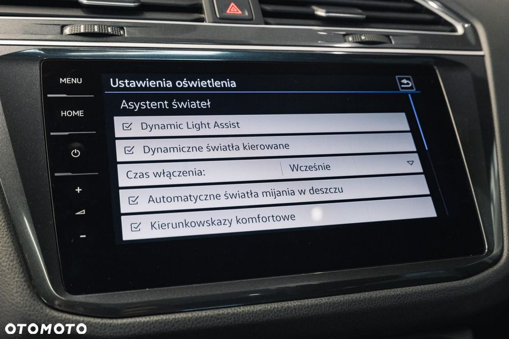 Volkswagen Tiguan - 24