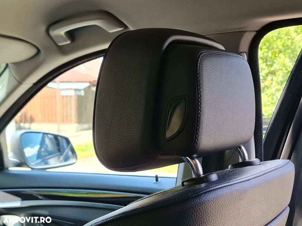 BMW Seria 5 520d - 16