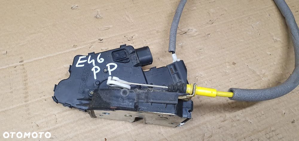 Zamek prawy przód BMW 3 E46 Europa 7 PIN - 4