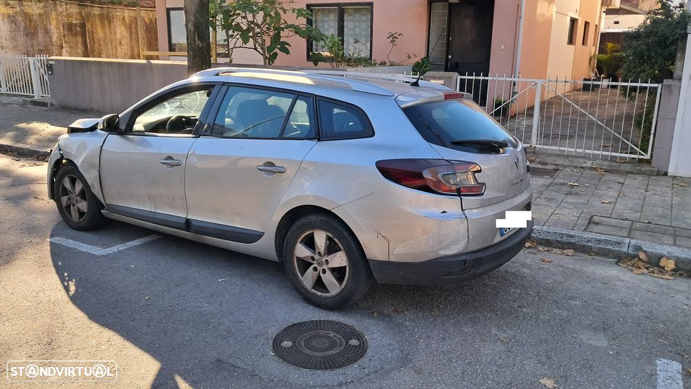 Renault Mégane Sport Tourer 1.5 dCi Dynamique - 4