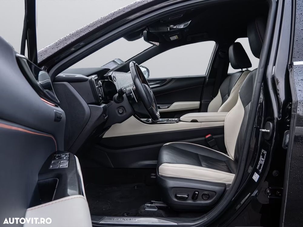 Lexus Seria NX 450h+ E-FOUR Executive Line - 8