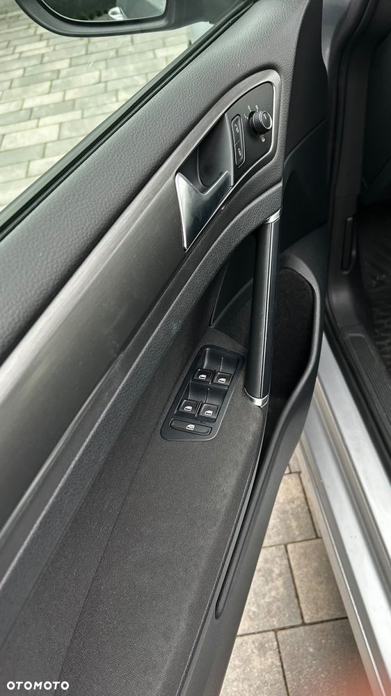 Volkswagen Golf VII 1.6 TDI BMT Comfortline - 28