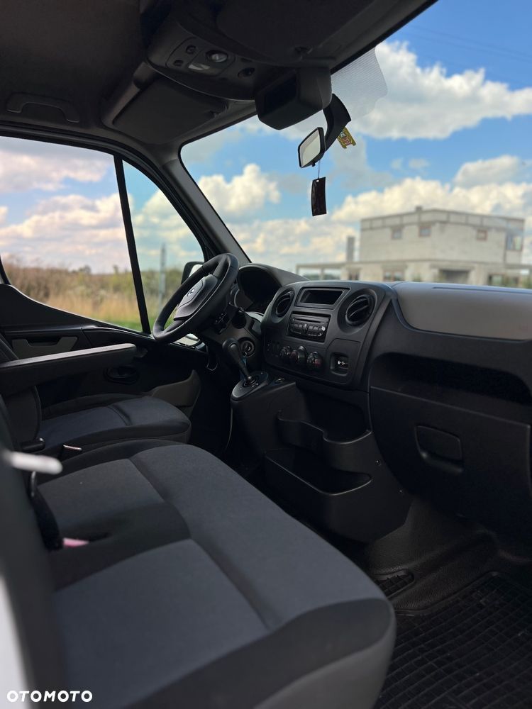 Renault Master - 10