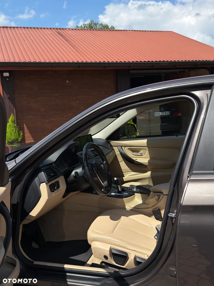 BMW Seria 3 - 21