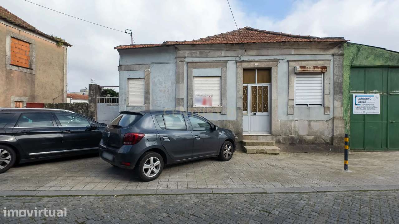Moradia para Recuperar, em São Mamede de Infesta, a 2 min da Via Norte - Grande imagem: 2/10