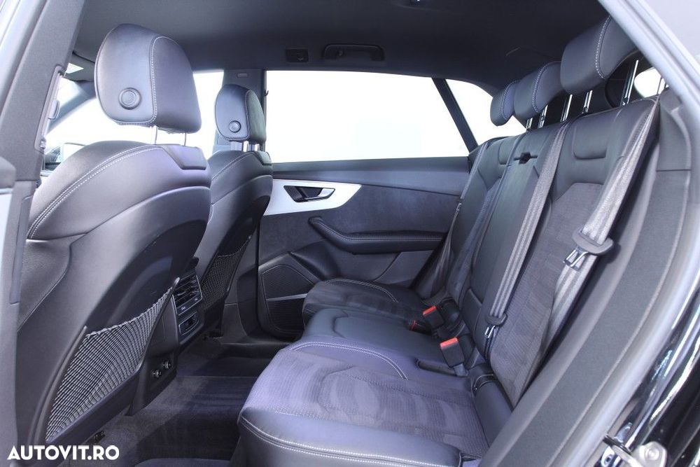 Audi Q8 55 TFSIe quattro tiptronic - 23