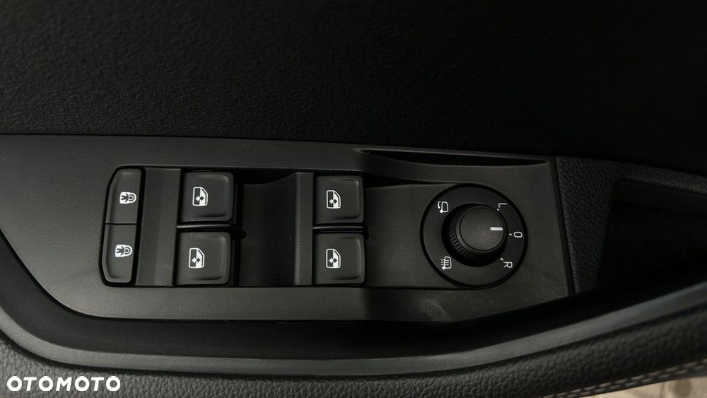 Skoda Superb 2.0 TDI SCR Style DSG - 11