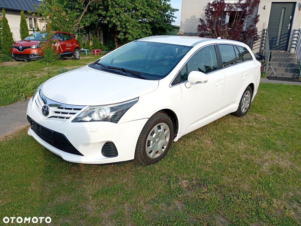 Toyota Avensis - 33