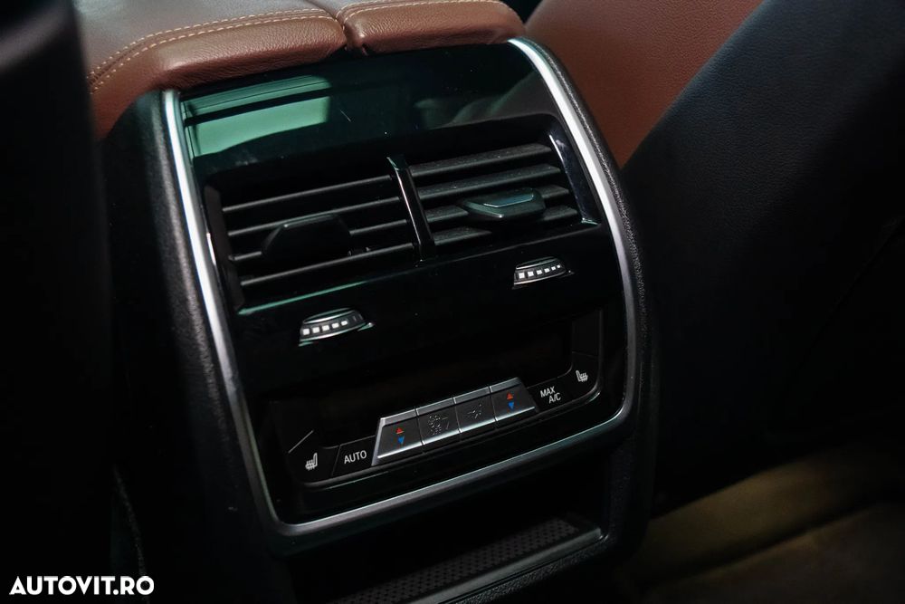 BMW X6 xDrive30d - 32