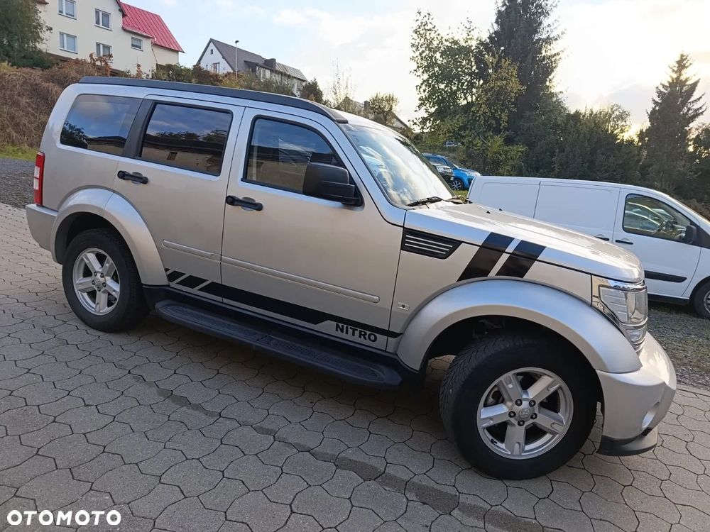 Dodge Nitro 3.7 V6 SLT 4WD - 13