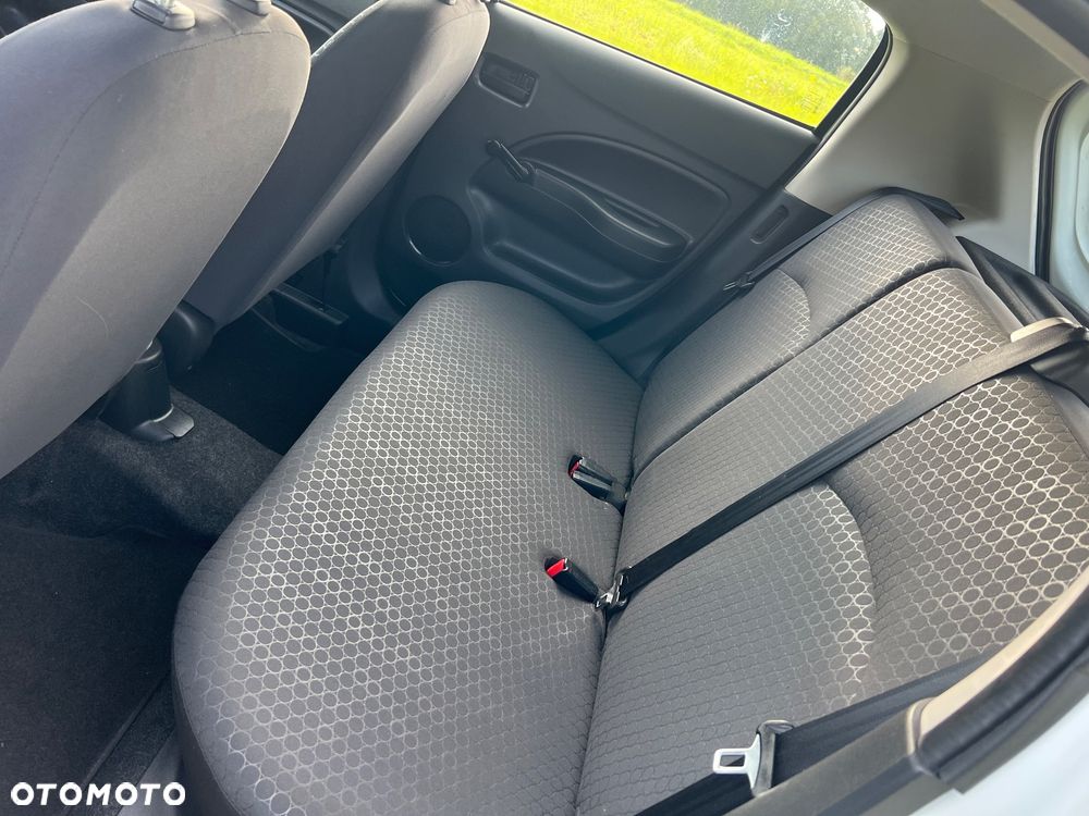 Mitsubishi Space Star 1.0 Active - 12