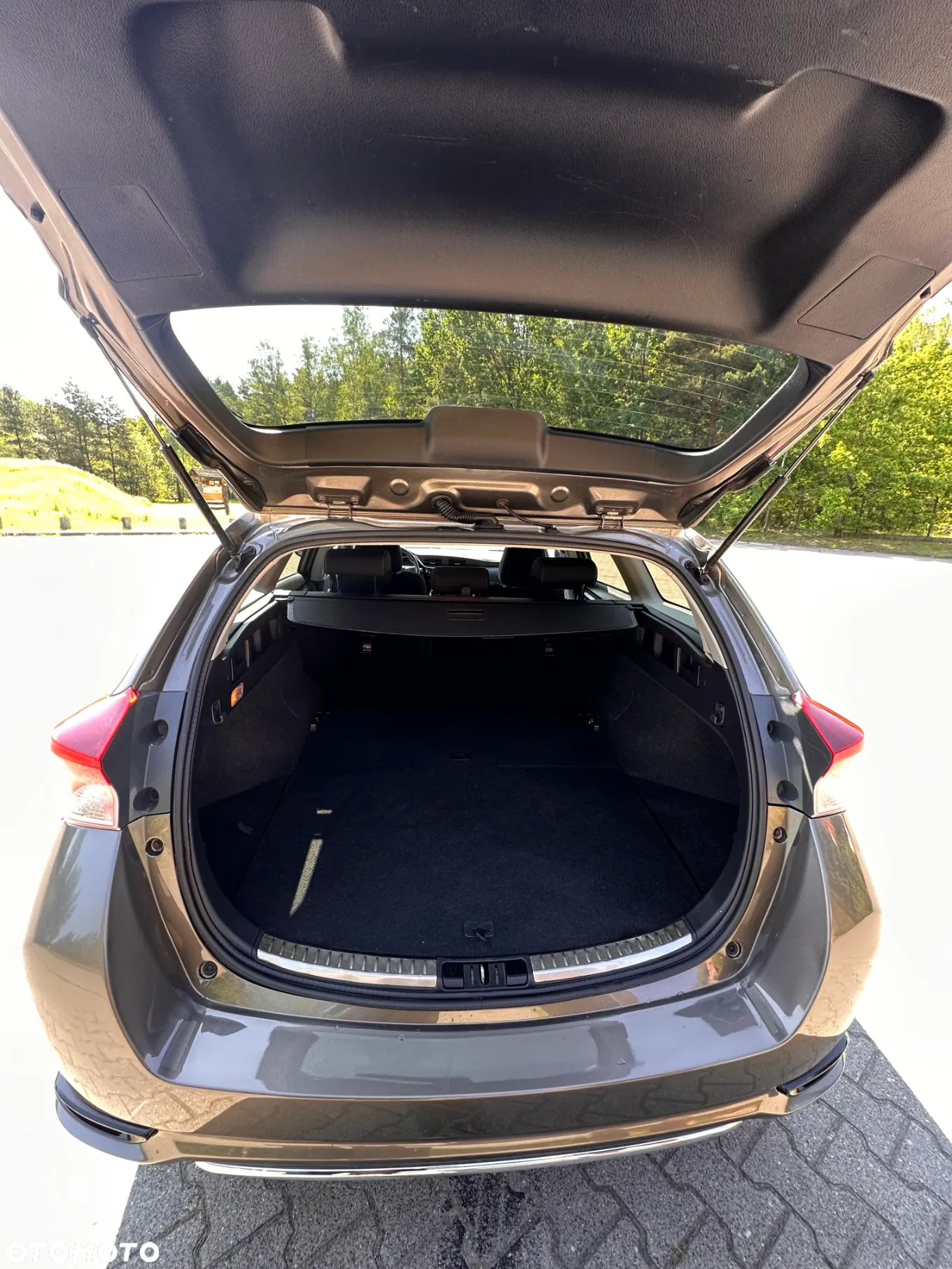 Toyota Auris - 8