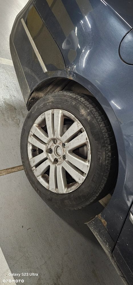 Volkswagen Passat 1.9 TDI Comfortline - 14