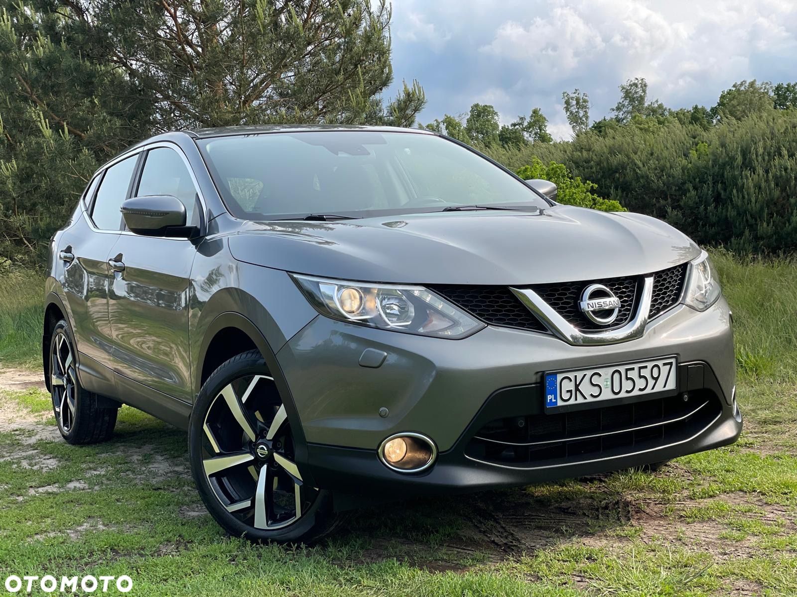 Nissan Qashqai - 1