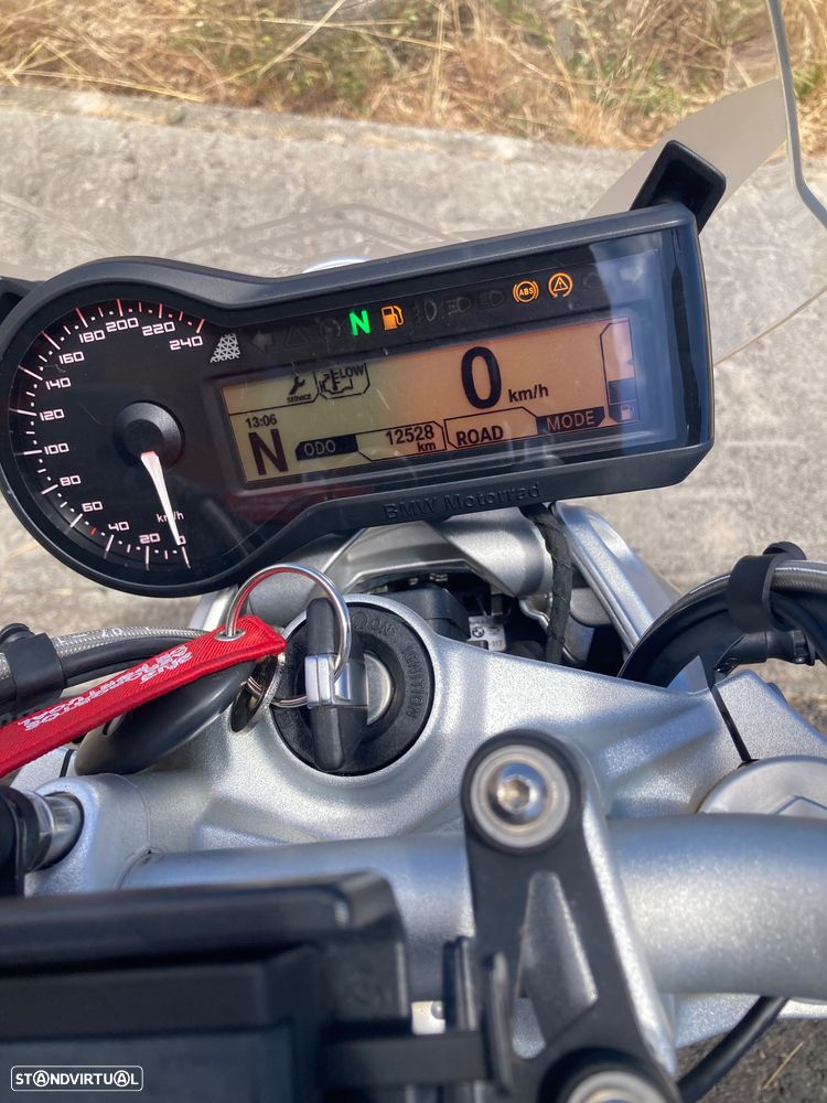 BMW R 1200 R 1R12 - 14