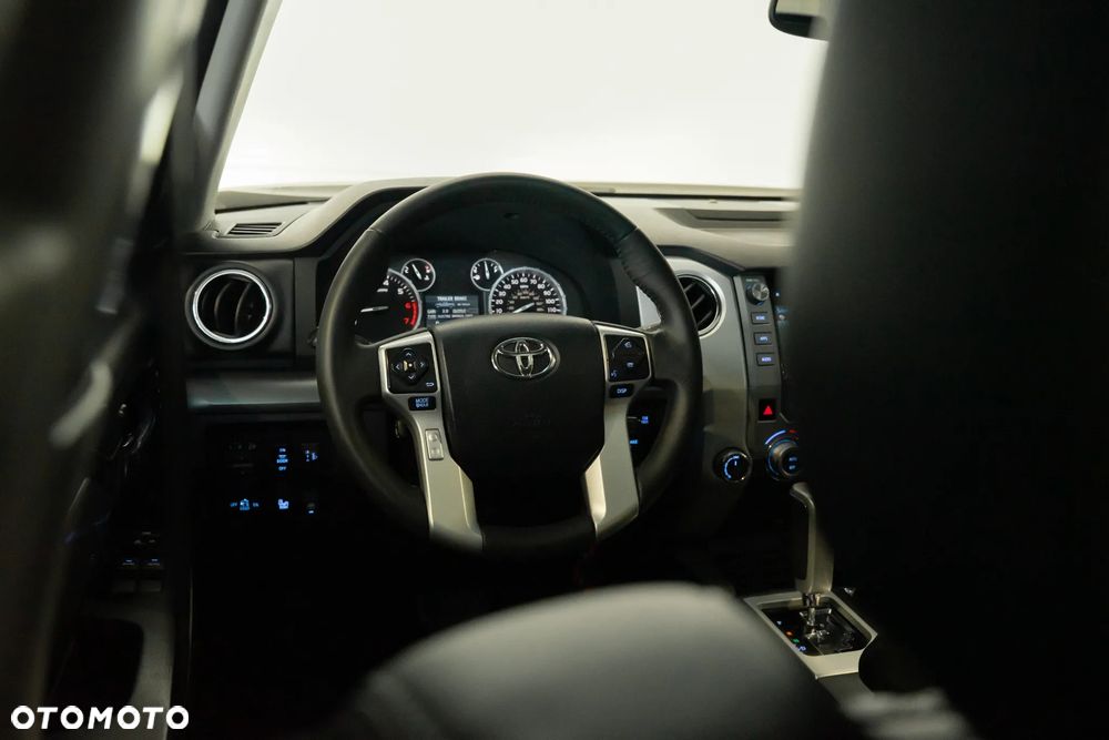Toyota Tundra - 5