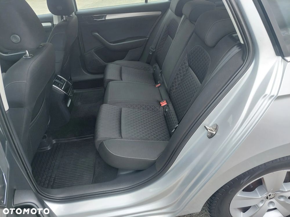 Skoda Superb - 27
