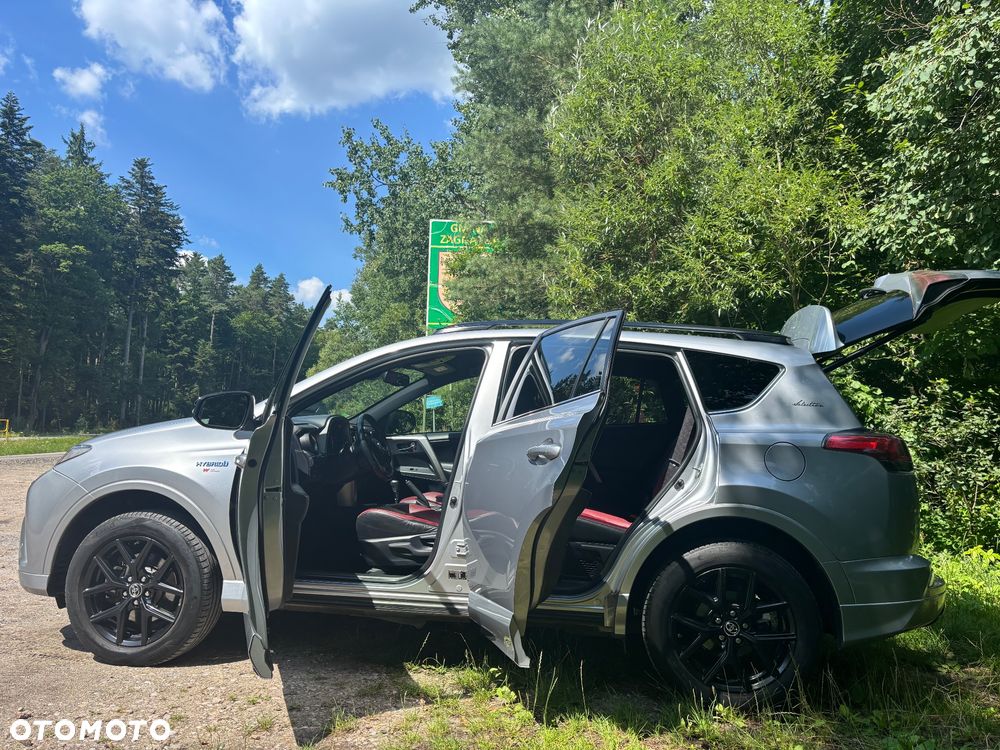 Toyota RAV4 Hybrid Selection 4x4 - 11