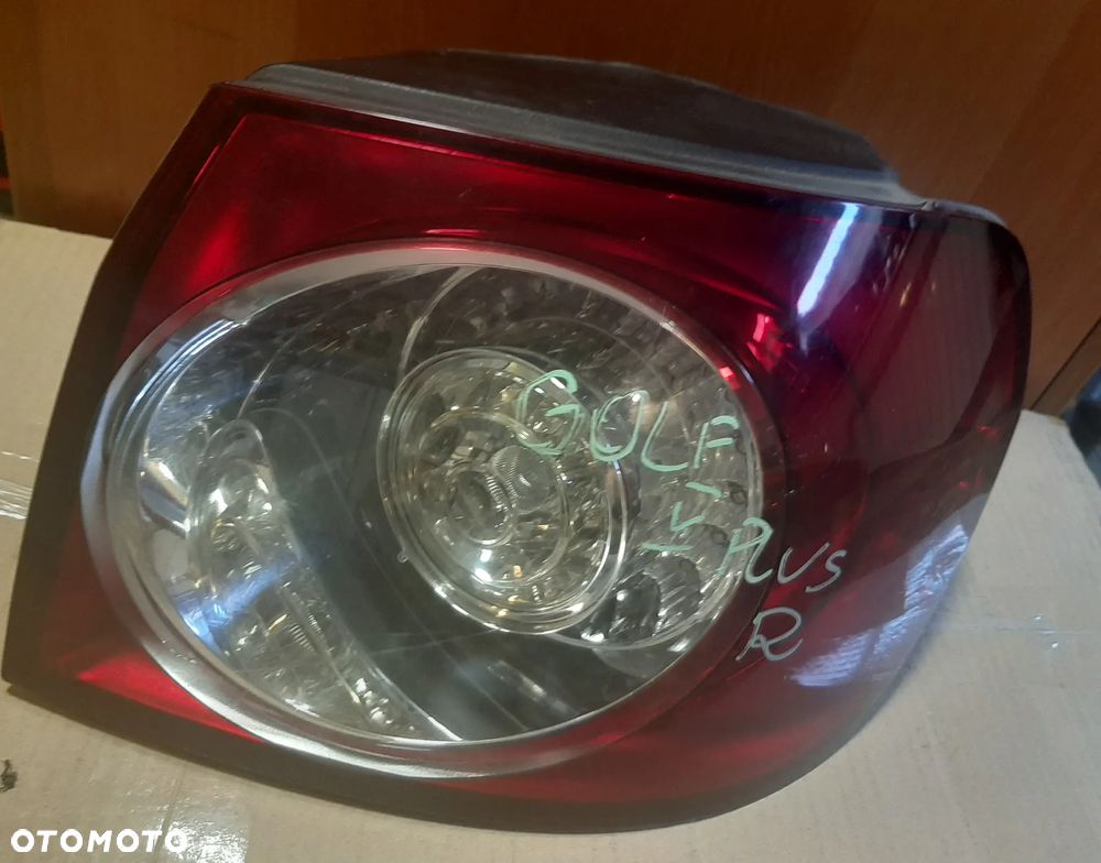 Lampa tył prawa GOLF 5 plus - 2