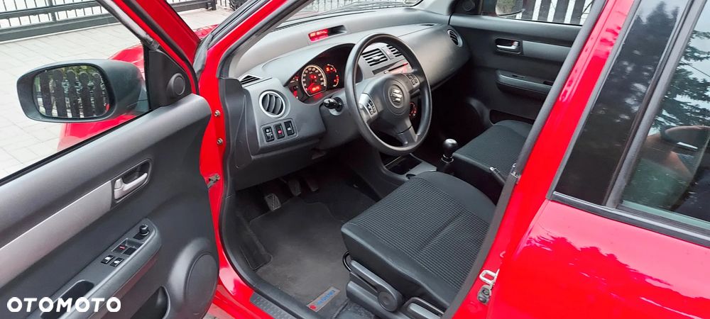 Suzuki Swift 1.3 Limited 25 - 27