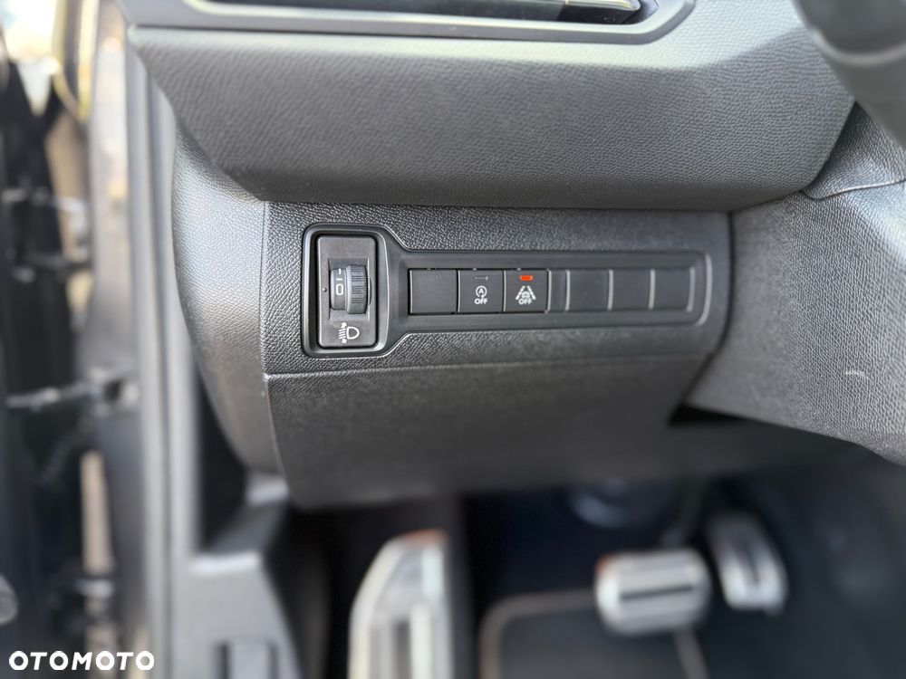 Peugeot 308 - 23