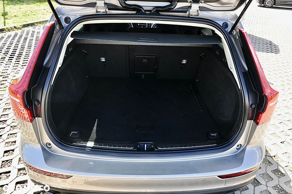 Volvo V60 B3 B Geartronic Momentum - 25