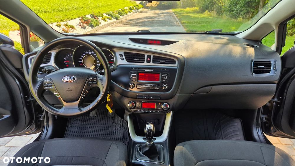 Kia Ceed 1.4 CRDi 90 Spirit - 6