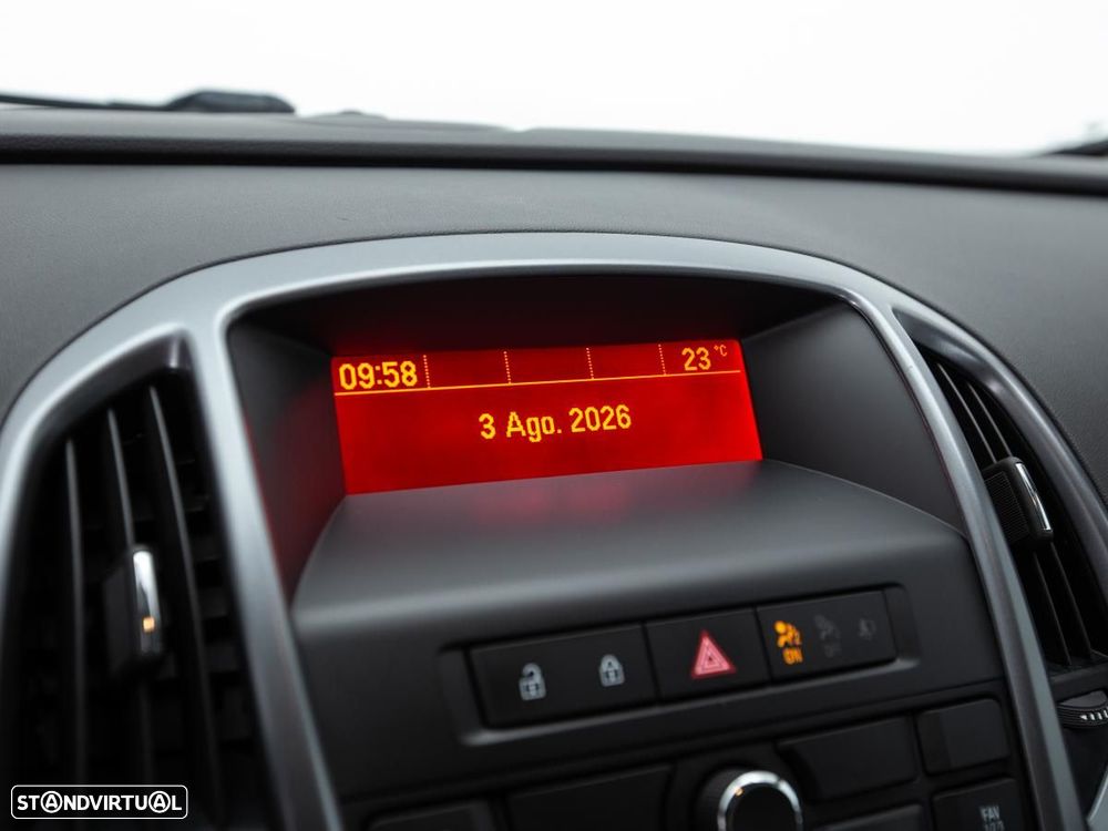 Opel Astra Van - 13