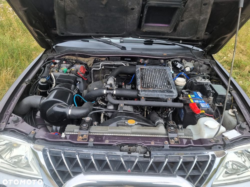 Mitsubishi L200 - 22