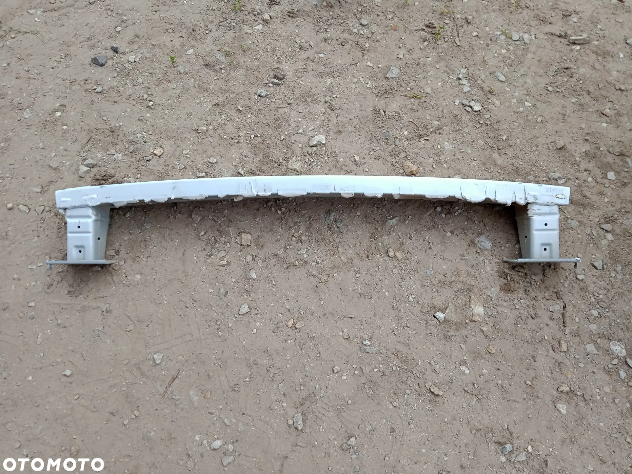 BELKA ZDERZAKA TYŁ RENAULT ARKANA 756109393R 19- - 2