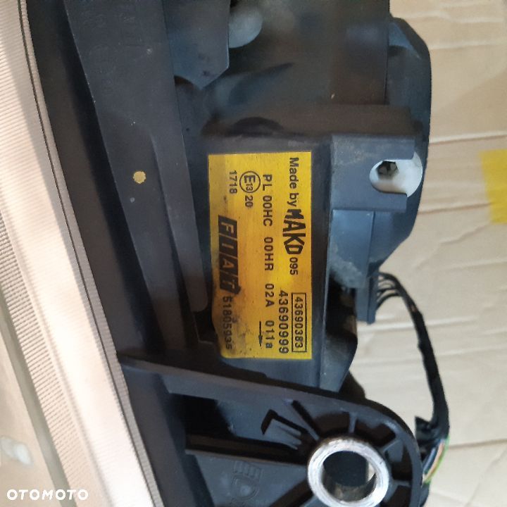 LAMPA PRZEDNIA DOBLO I LIFT LEWA LUB PRAWA - 4