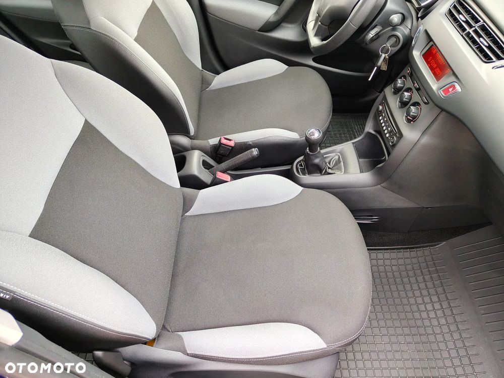 Citroën C3 Pure Tech (VTi) 68 Attraction - 27