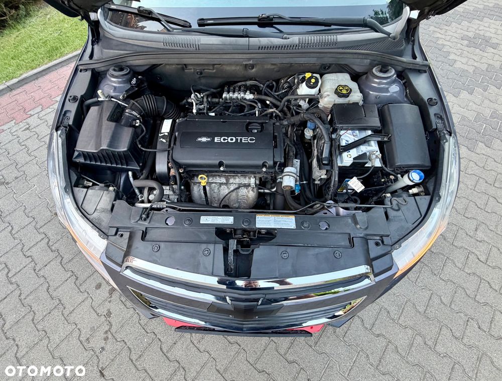 Chevrolet Cruze 1.8 LTZ - 35