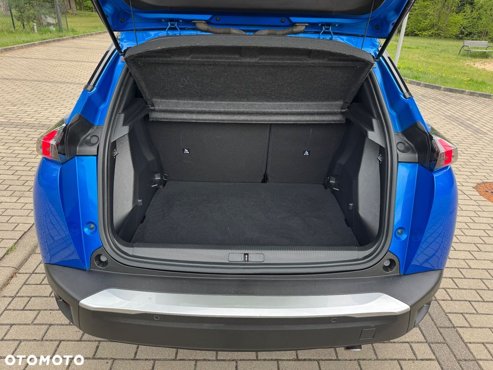 Peugeot 2008 1.5 BlueHDi GT Line S&S EAT8 - 28