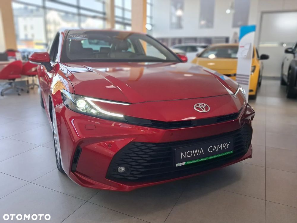 Toyota Camry - 12