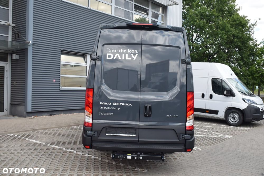 Iveco W CENIE PRZEGLĄDY EKSPOATACYJNE 4 LATA lub 300 000 km !!! - 35S18HA8V - 10