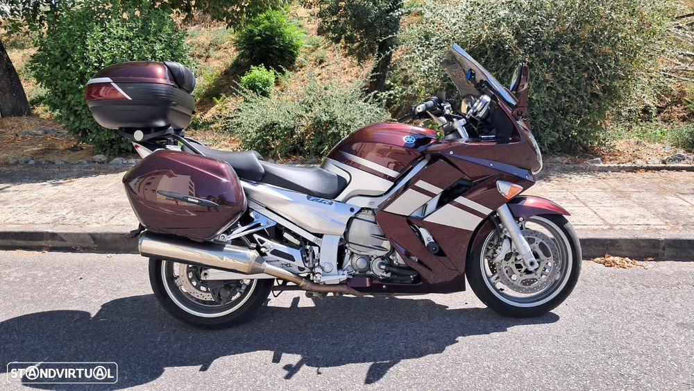 Yamaha FJR - 12