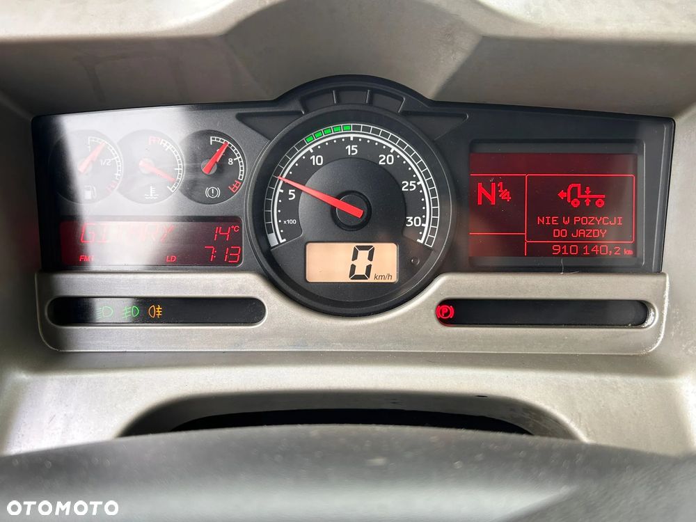 Renault PREMIUM - 15