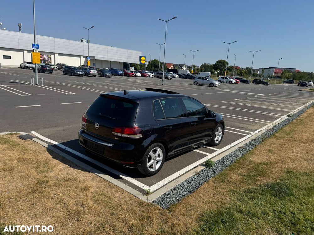 VOLKSWAGEN Golf 2010 — imagine 10